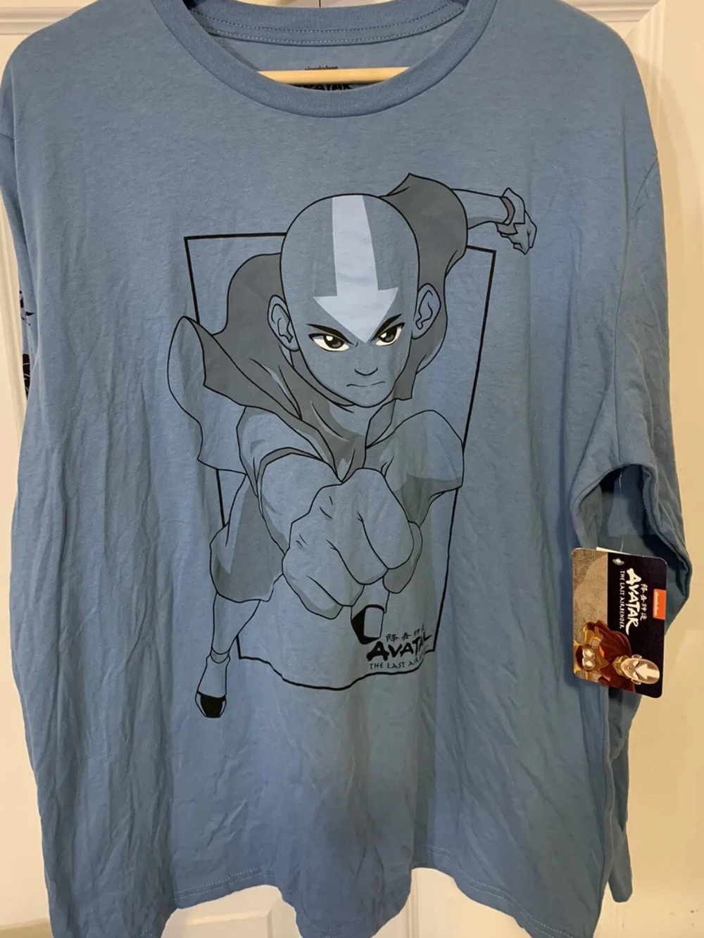 New Avatar The Last Air Bender Men XL Anime Cartoon T Shirt Blue Nickelodeon NWT